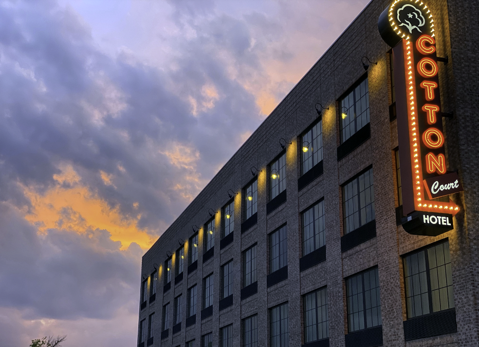 Neon Sign at Cotton Court Hotel
