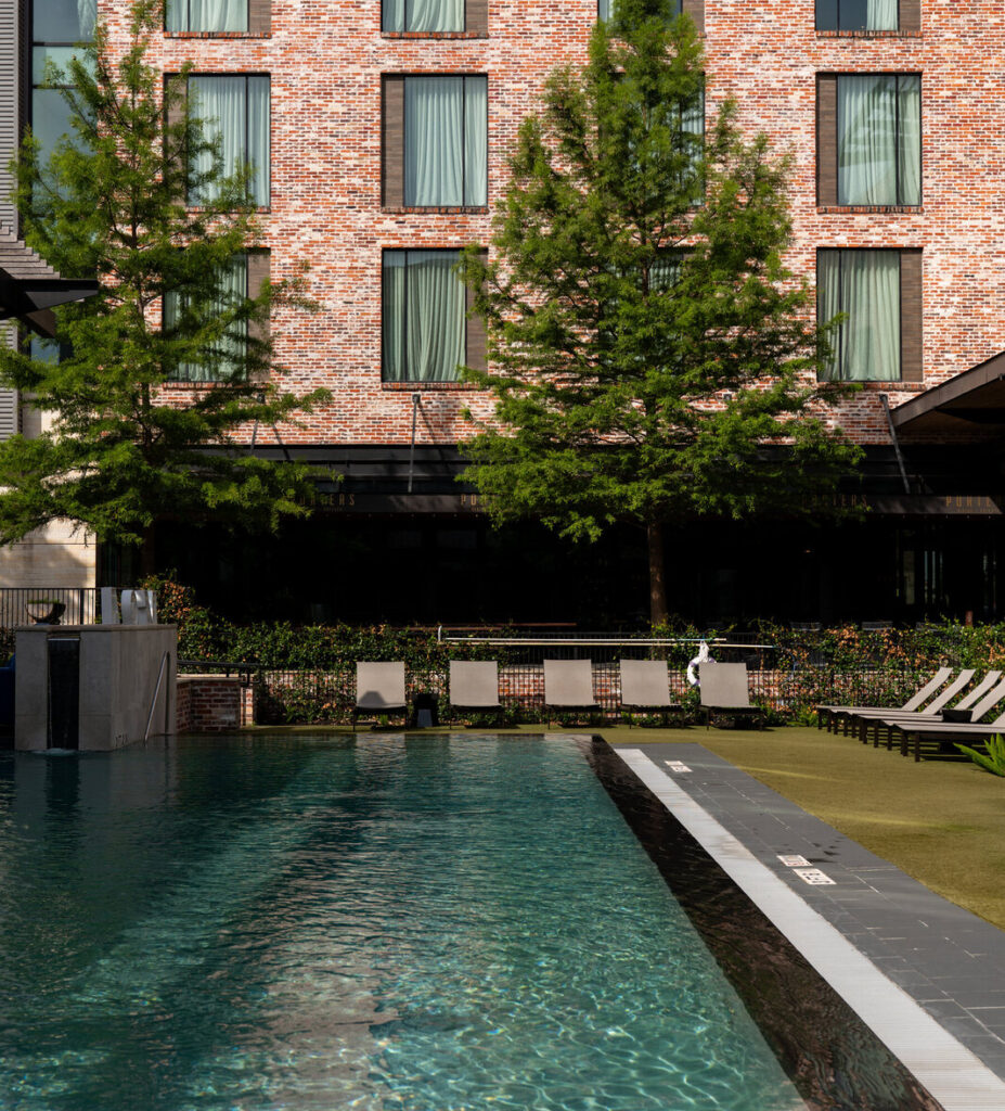 Swim, Bike, Kick Back